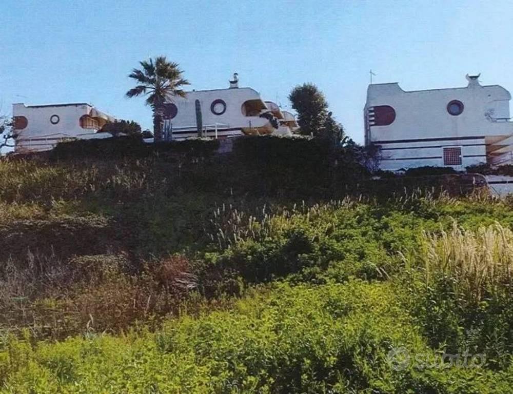 Immobile in asta di 4106 m² a Santa Marinella - Vista 2