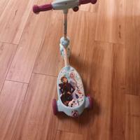 monopattino sparabolle