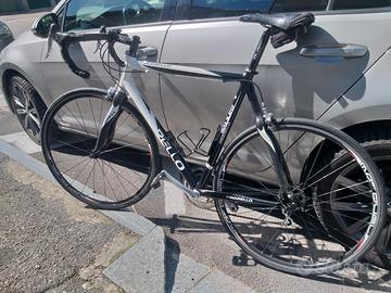 bici da corsa Pinarello 