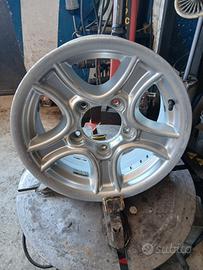 CERCHIO IN LEGA SUZUKI VITARA 1.9 TD 6X15H2 ET10