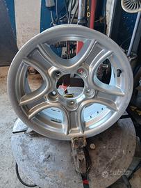 CERCHIO IN LEGA SUZUKI VITARA 1.9 TD 6X15H2 ET10