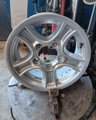 CERCHIO IN LEGA SUZUKI VITARA 1.9 TD 6X15H2 ET10