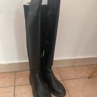 Stivali sopra il ginocchio