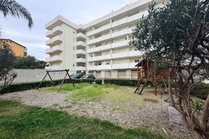 4 LOCALI A REGGIO DI CALABRIA