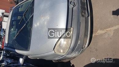 Opel corsa c 1.2 ricambi 3 serie