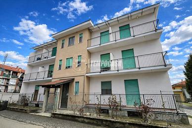 APPARTAMENTO RISTRUTTURATO DI 100 MQ CON BOX AUTO