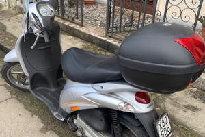 Scootr Piaggio 50 Liberty