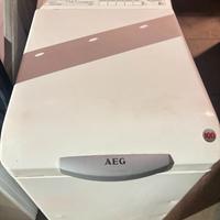 Lavatrice a carica dall'alto AEG, 5,5 kg, 1100giri