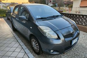 Toyota Yaris 1.0 Benz 2010 danneggiata Euro 4