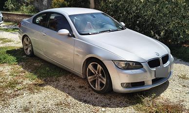 BMW 320D COUPÉ 