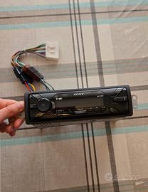 Autoradio SONY + casse HERTZ