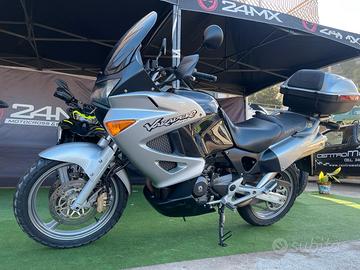 Honda Varadero 1000 - 2004 Guarda le ns Moto