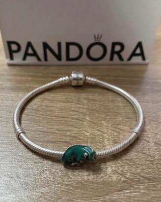 Charm Pascal Rapunzel