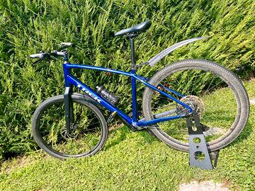 TREK Bici Ibrida