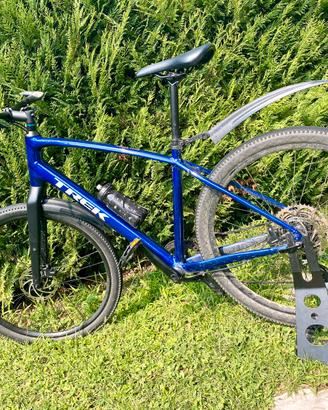 TREK Bici Ibrida