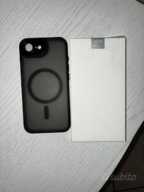 Cover magnetica per iPhone 16e
