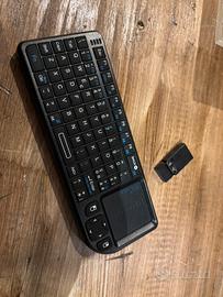 Tastiera wireless usb per pc o smart TV