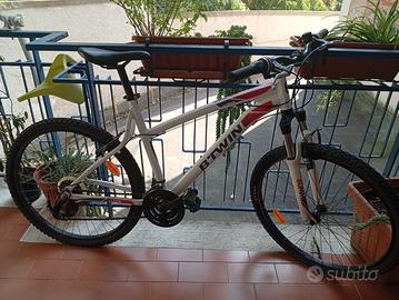 Bici Bicicletta Mountain-Bike