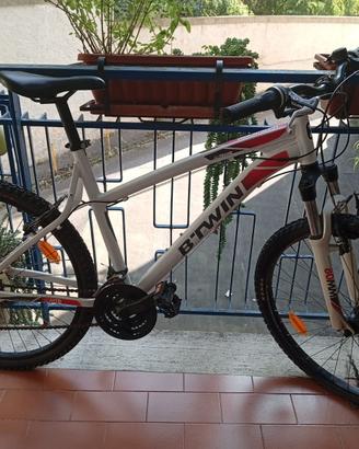 Bici Bicicletta Mountain-Bike