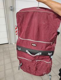 Borsa porta abiti da viaggio originale Q8