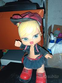 BAMBOLA BRATZ