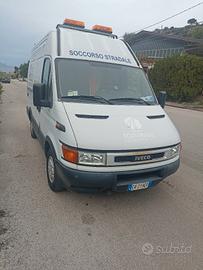 furgone Iveco 35 soccorso stradale