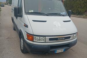 furgone Iveco 35 soccorso stradale
