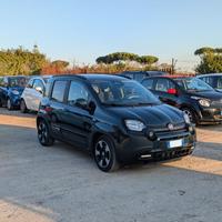 FIAT New Panda PANDINA CROSS HYBRID 1.0cc70cv