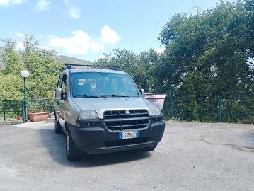 Fiat Doblò 1.9 JTD Autocarro 5 posti 