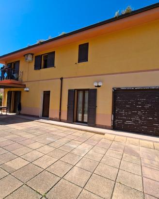 Villa Playa 180MQ 2Piani Box Fotovoltaico Giardino