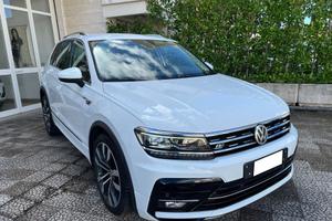 VOLKSWAGEN Tiguan 2.0 TDI SCR DSG R-line