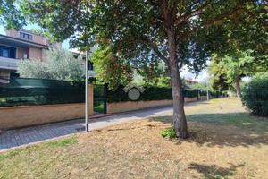VILLA A SCHIERA A FOGGIA