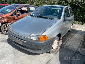 Ricambi usati per Fiat Punto 55 SX 1100 benz. 1999