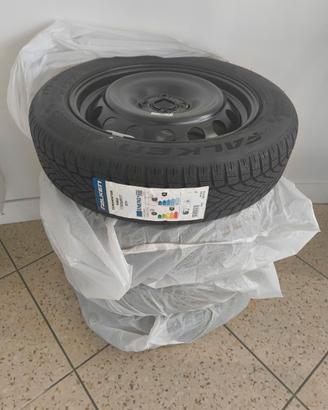 GOMME E CERCHI FALKEN TOYOTA AYGO 175/65/R17 NUOVI