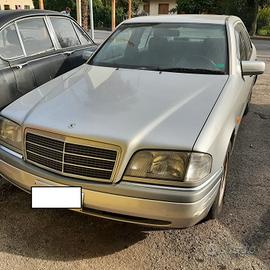 Mercedes - Classe C 180 Sport GPL