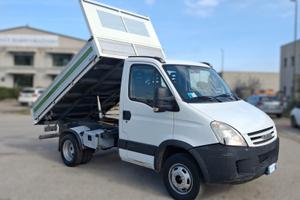 IVECO Eurocargo C12 Ribaltabile Trilaterale - Pres