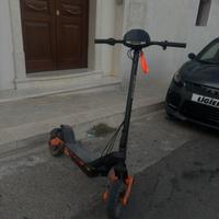 monopattino elettrico 