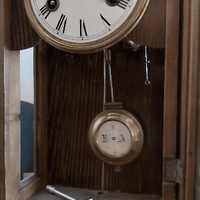 Antico orologio a pendolo Junghans circa 1900