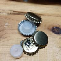 Tappi a corona e sottotappi