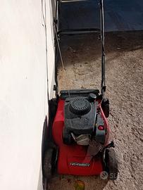 Tagliaerba con motore  a scoppio