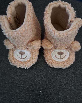 Stivaletto neonato 0-3 mesi misura 15/16