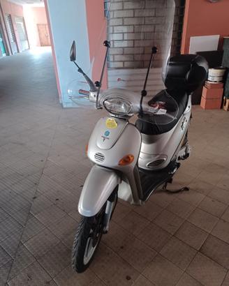 scooter Piaggio Liberty