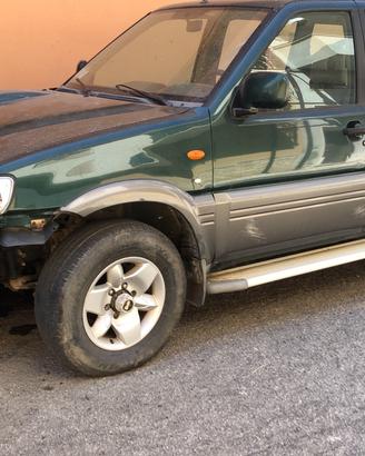Nissan terrano