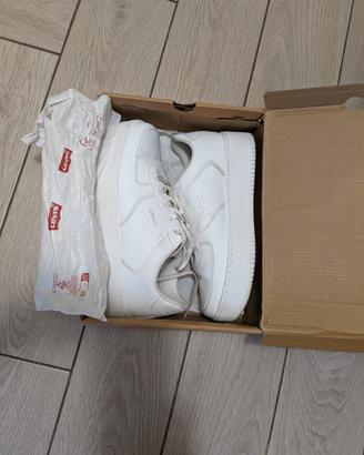 sneakers Levis donna 39