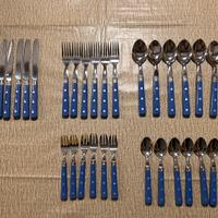 Servizio di posate nuovo