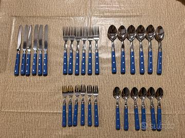 Servizio di posate nuovo
