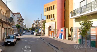 Locale commerciale Via Dario Fiore 95, Afragola