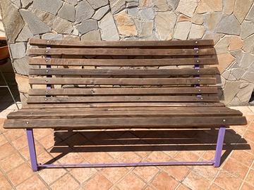 Panca da  giardino.