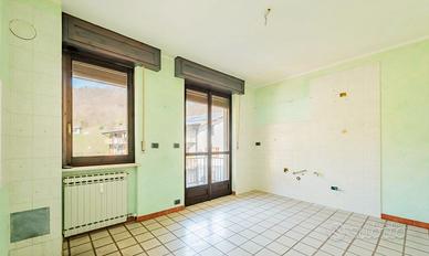 Quadrilocale 99mq 2 piano senza ascensore