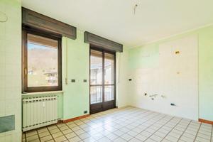 Quadrilocale 99mq 2 piano senza ascensore